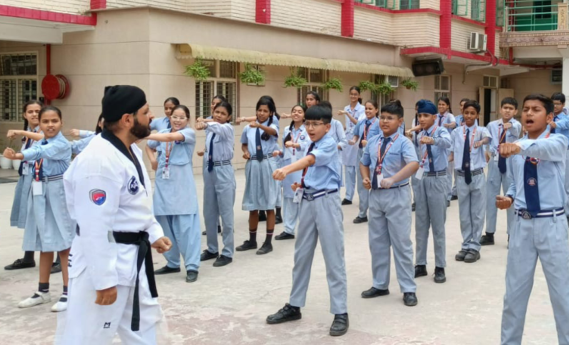 Convent Of Gagan Bharti Senior Secondary School, Mohan Garden, West Delhi