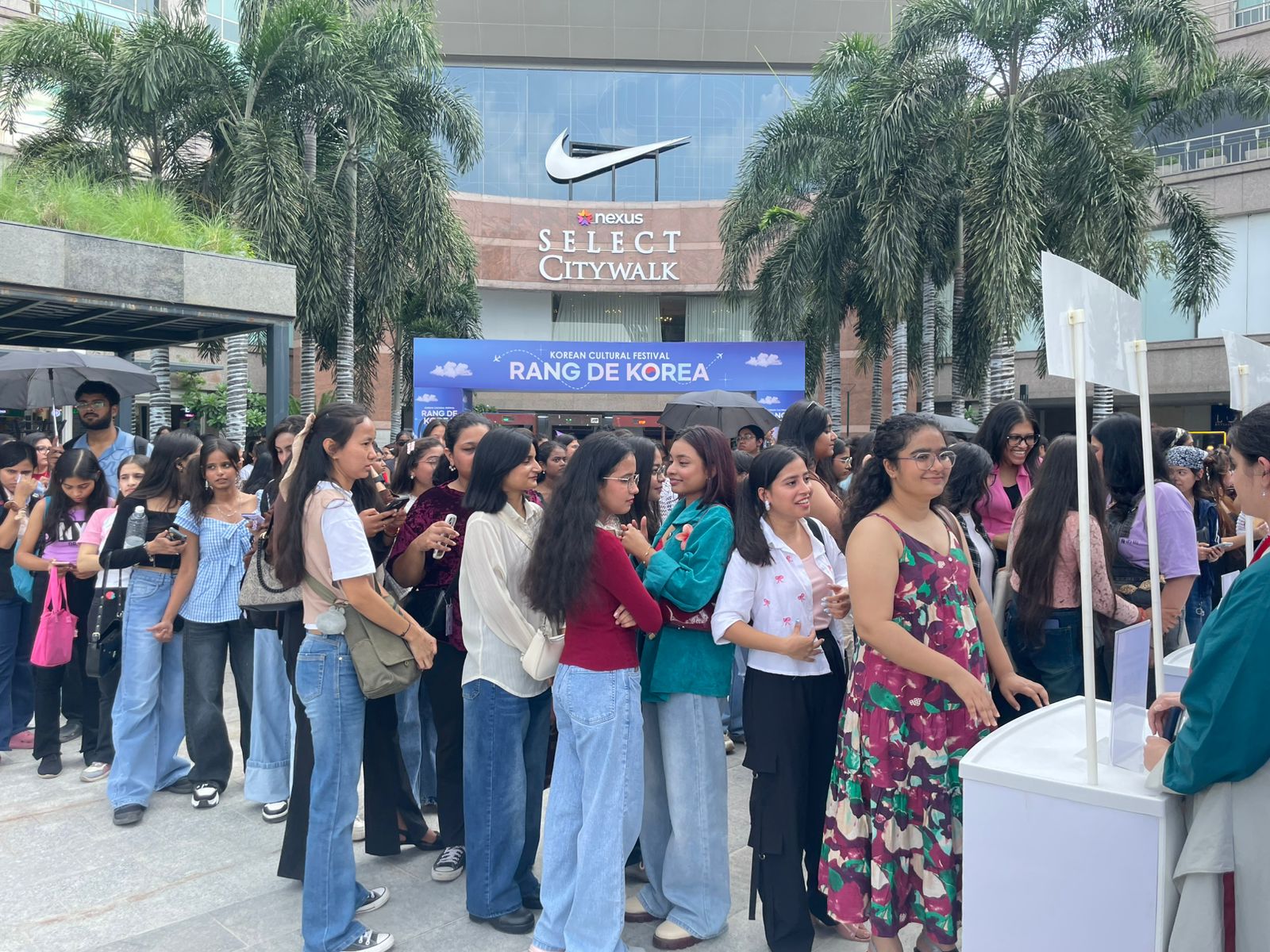 Rang De Korea event check-in